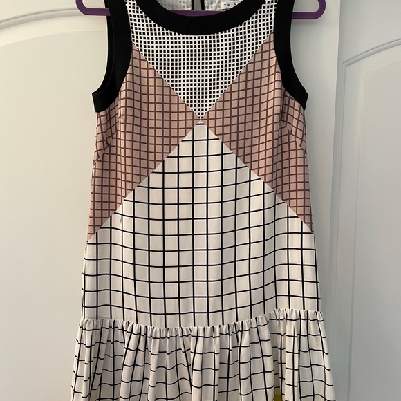 Summer dress in excellent condition. - Picture 1 of 5
